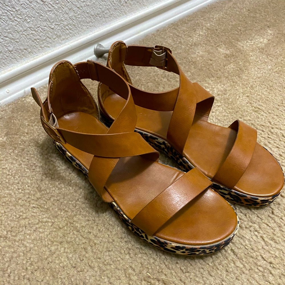 Tan Flatforms with Leopard Accents